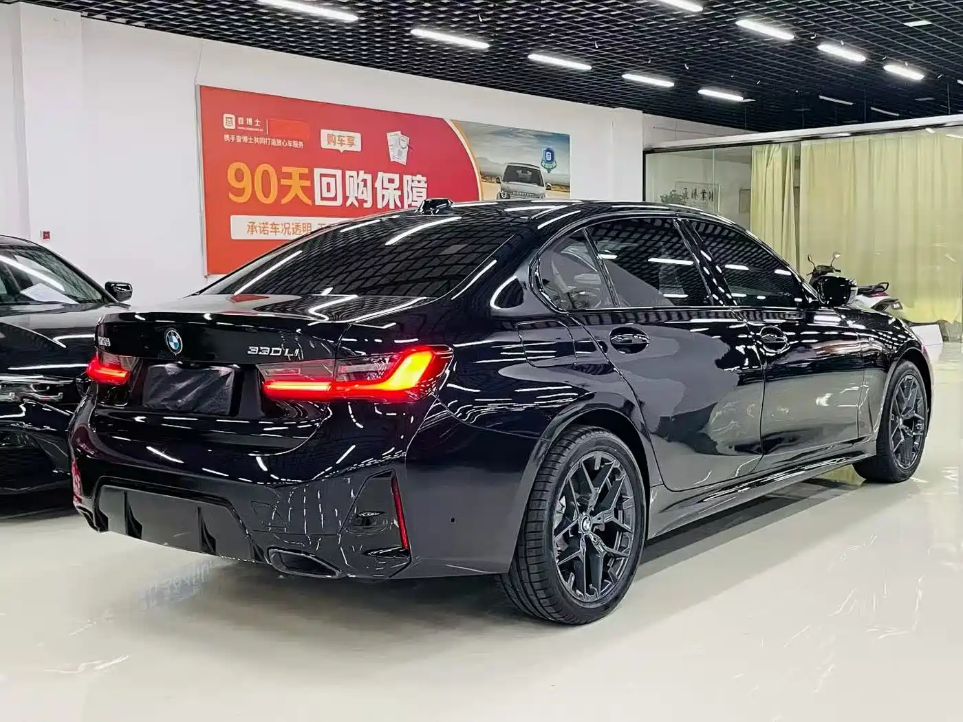 BMW 3 Series 2026 2026 330Li M Sport Shadowline Package