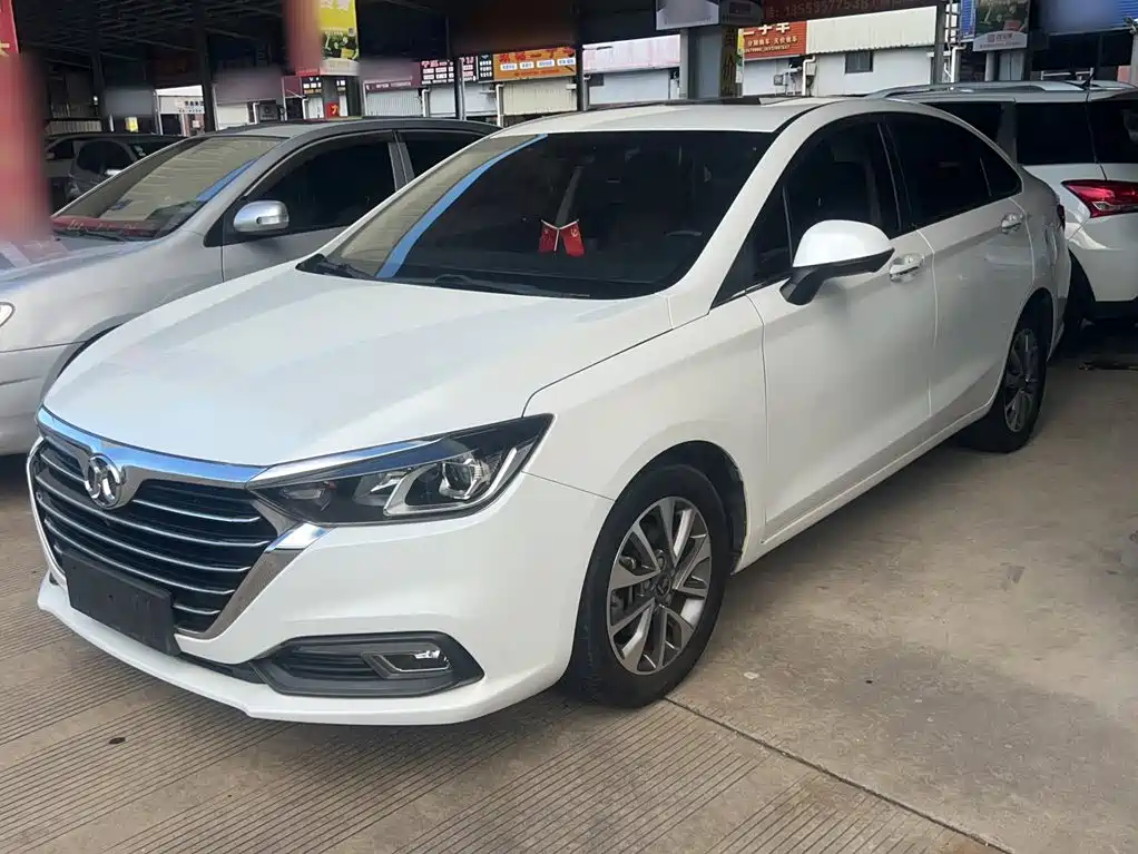 BAIC Senova D50 2018 2018 1.5L CVT Premium Smart Drive Edition