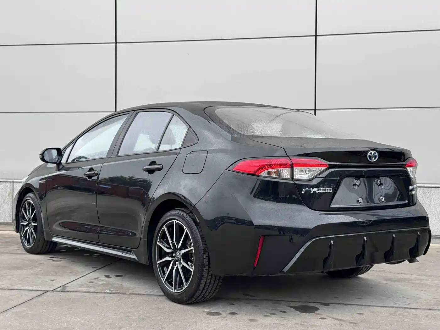 Toyota Levin 2023 Smart Hybrid 1.8L Sport Edition фото 5