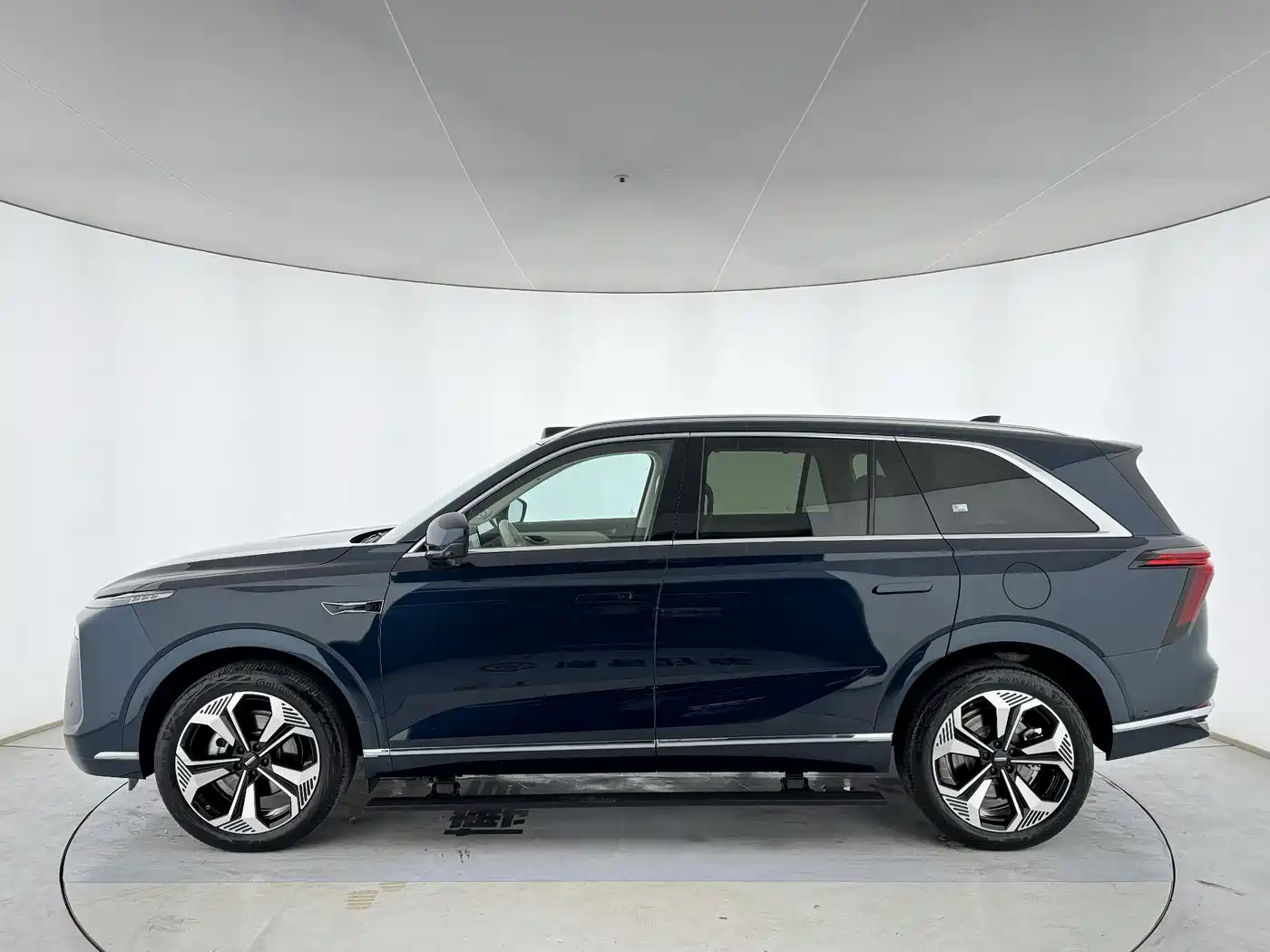 WEI PAI WEI BRAND BLUE MOUNTAIN