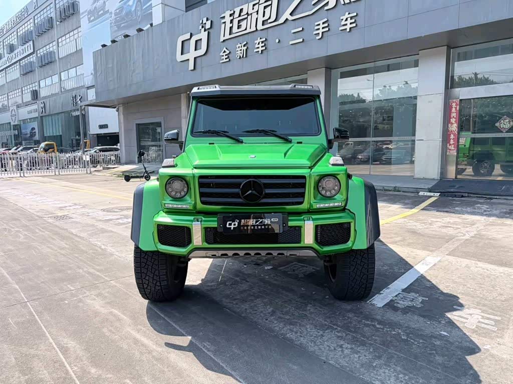 Mercedes-Benz G-Class