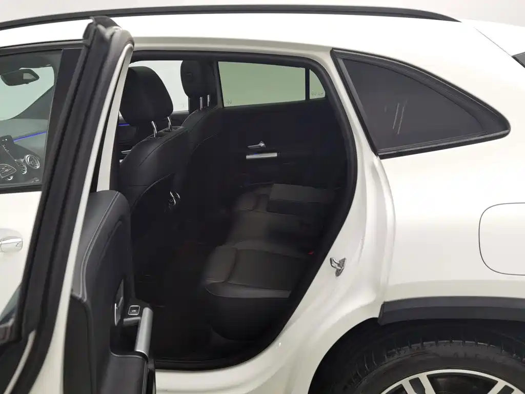 Mercedes-Benz GLA, миниатюра 15