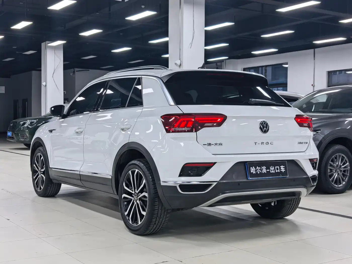 Volkswagen T-ROC 2022 280TSI DSG 2WD Comfort PLUS фото 24