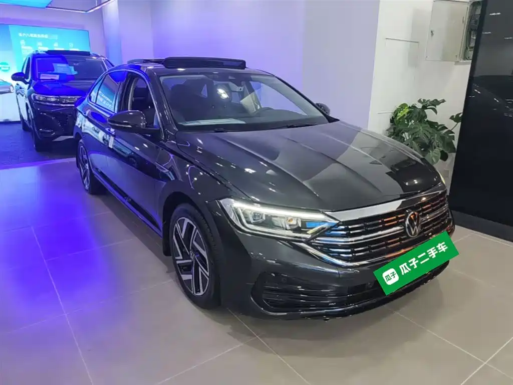 Volkswagen Sagitar 2023 300TSI DSG Surpassing Edition фото 4