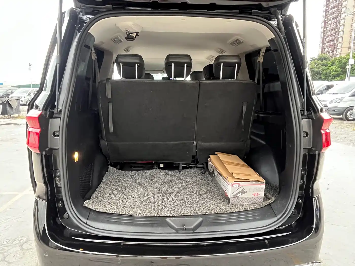 SAIC Maxus Maxus G20 2023 ES 2.0T Gasoline Automatic Value Touring Edition фото 14