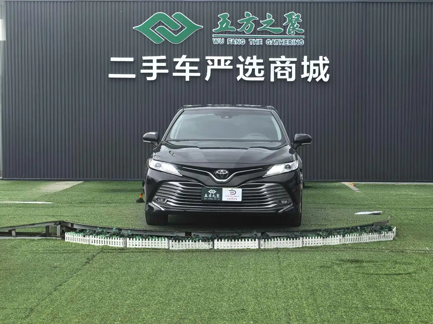 Toyota Camry 2019 2.5G Luxury (China V) фото 2