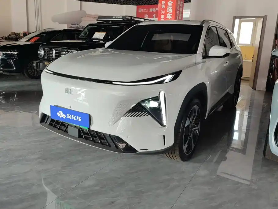 Geely Galaxy Galaxy L7 2024