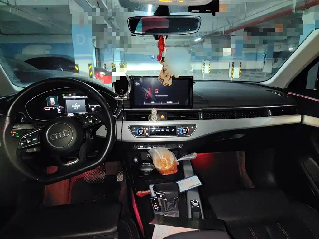 AUDI A4L