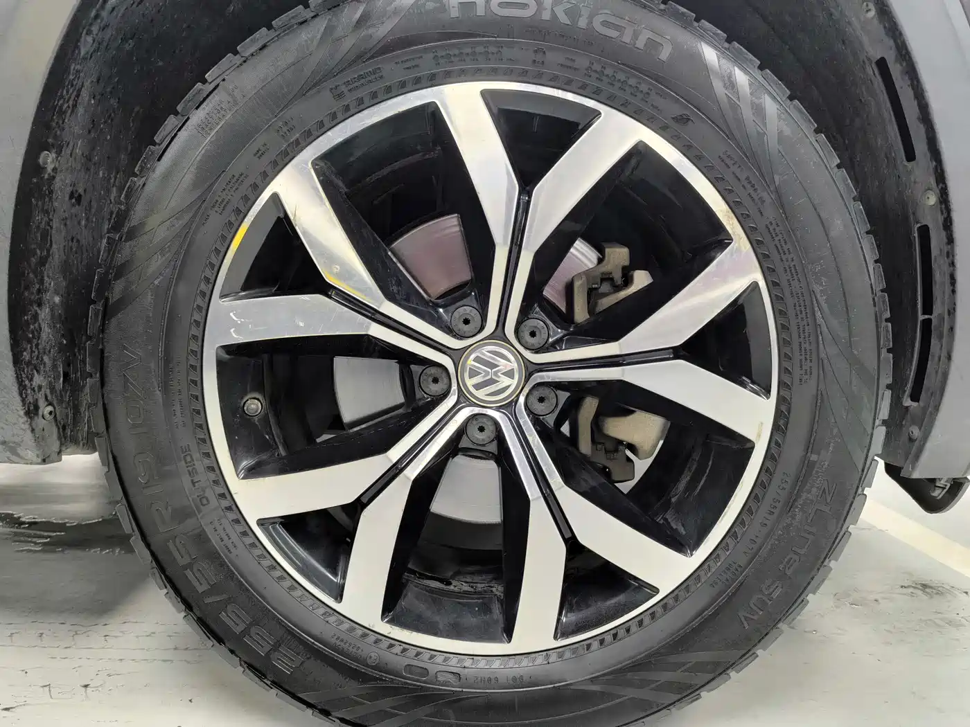Volkswagen Teramont 2017 530 V6 4WD Luxury Edition фото 14