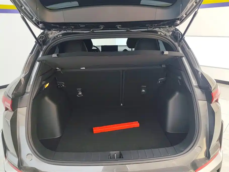 GEELY AUTOMOBILE BINYUE