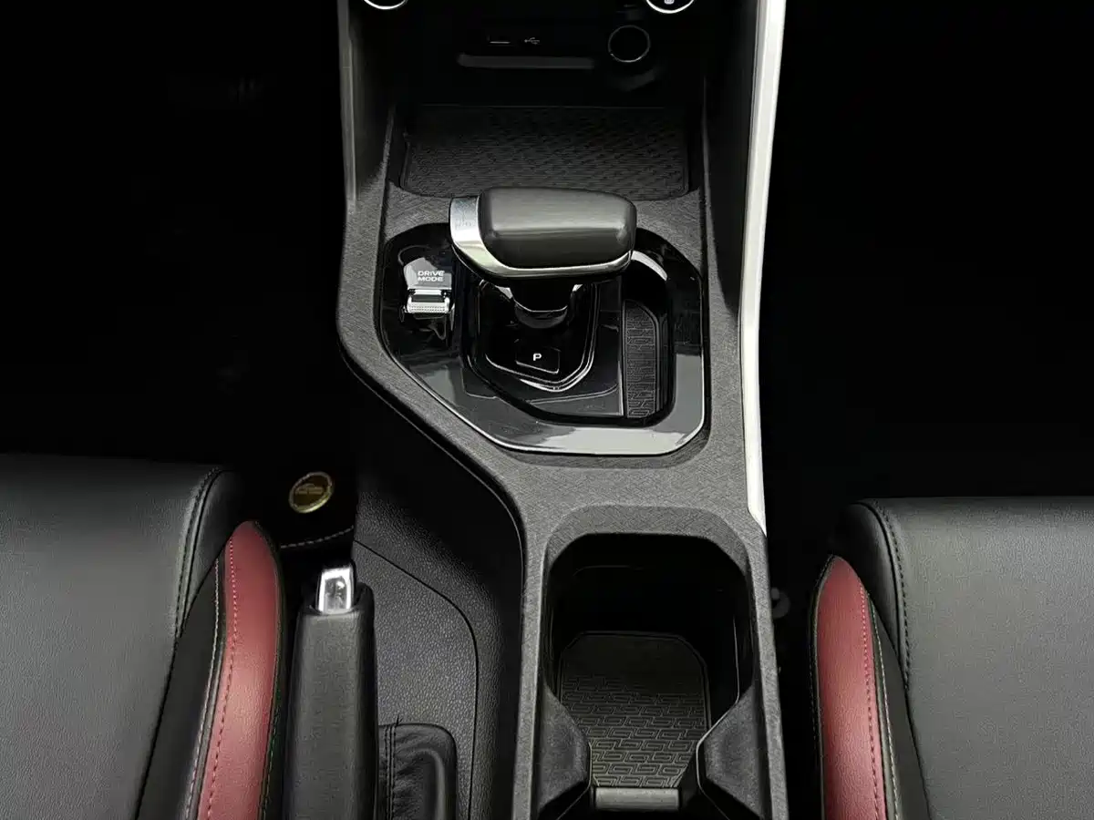 GEELY AUTOMOBILE BINYUE