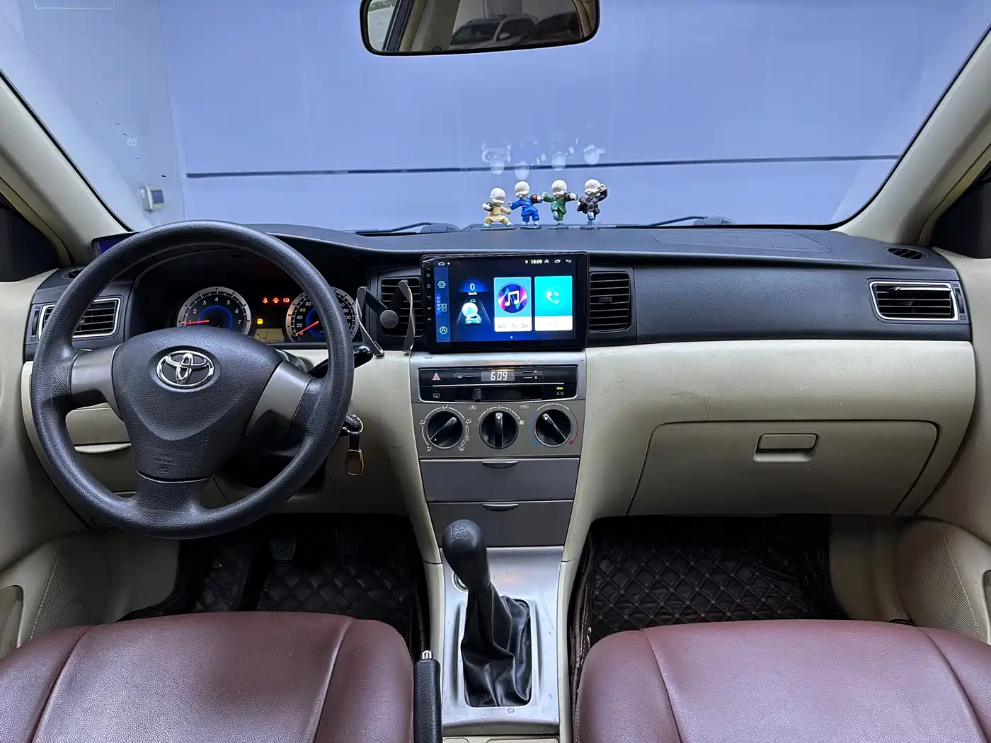 Toyota Corolla 2013 1.6L Manual Excellence Edition фото 13