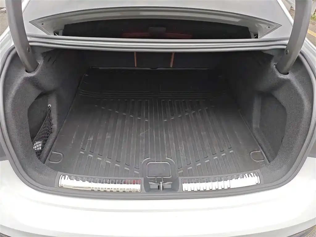 Audi A5L 2025 2.0T Sport Edition Plus фото 8
