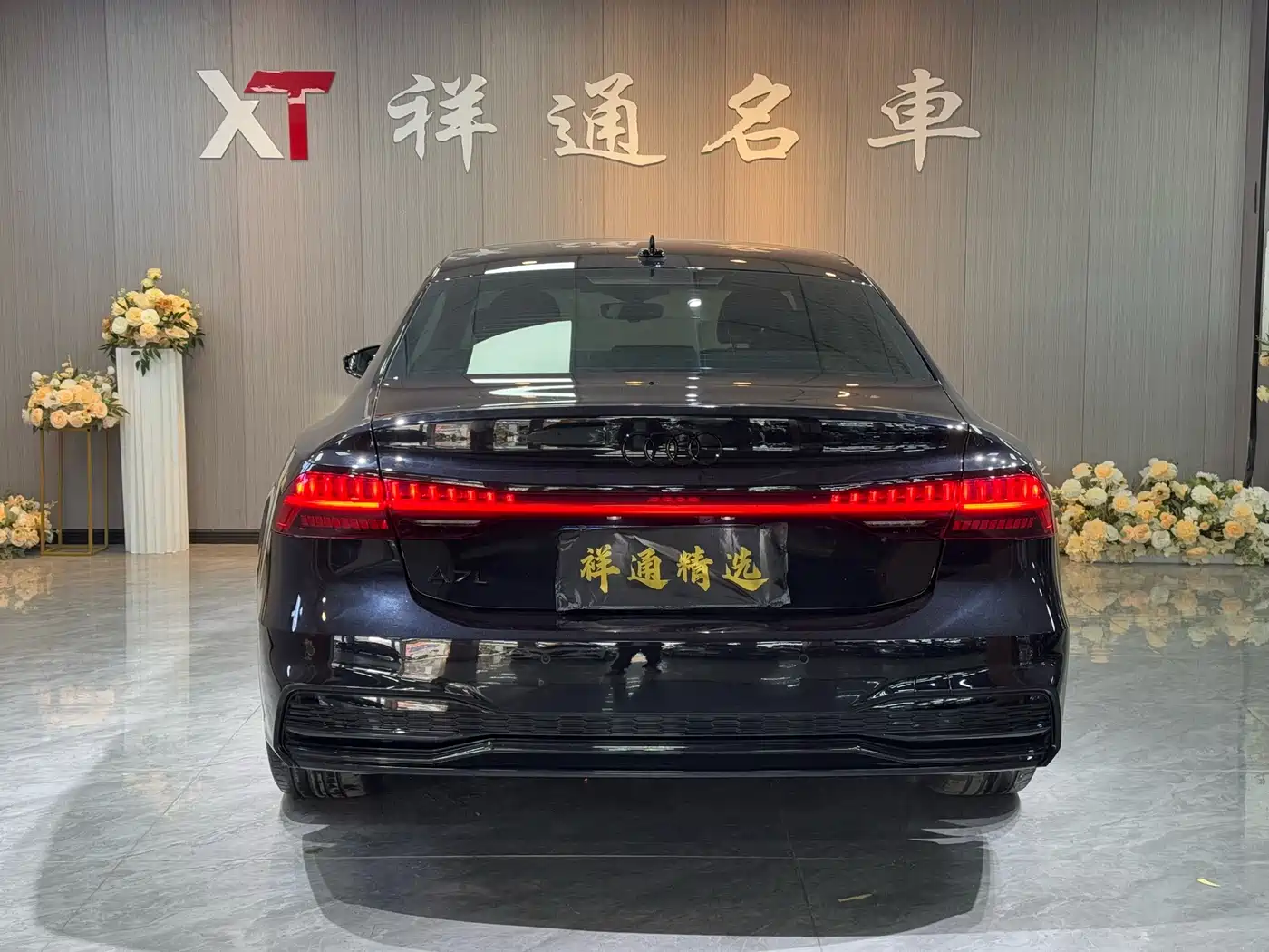 Audi A7L 2024 45TFSI S-line Dream Edition Crystal Package фото 23