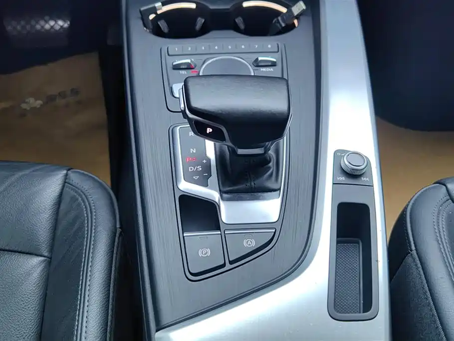 Audi A4L 2019 40 TFSI Fashion (China VI) фото 16