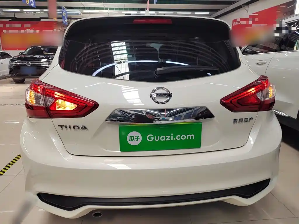 Nissan Tiida 2024 2024 1.6L CVT Smart Drive Edition