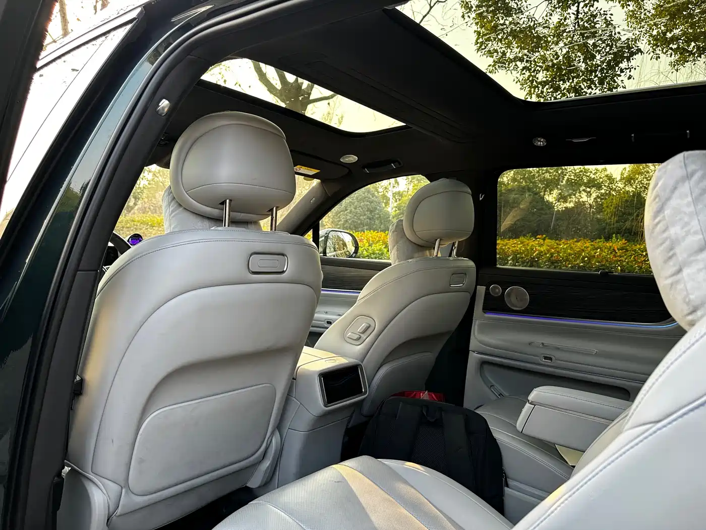 AITO Wenjie AITO M9 2025 Extended Range Ultra 52kWh 6-Seater фото 9
