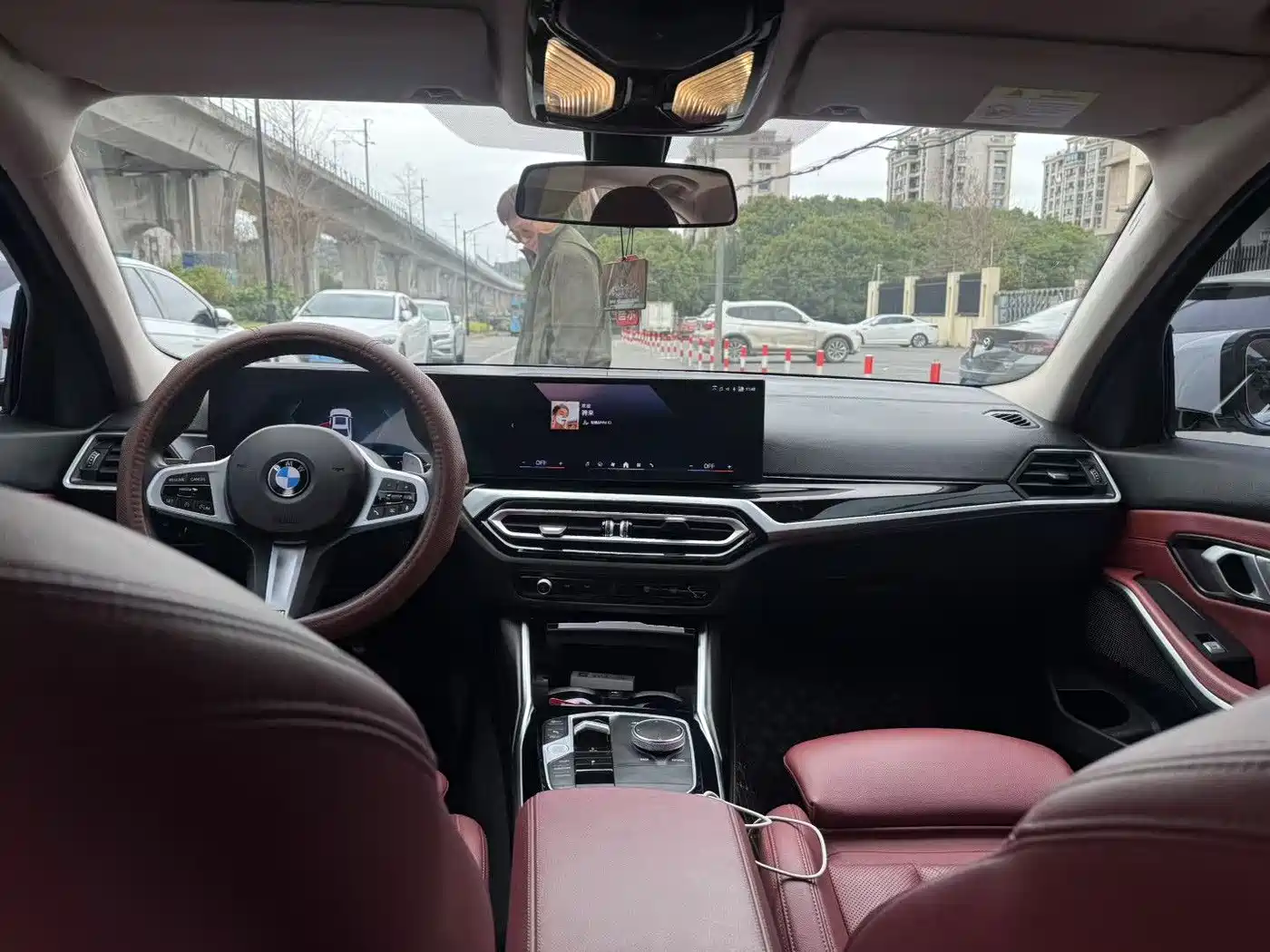 BMW 3 Series 2024 320Li M Sport Package фото 4