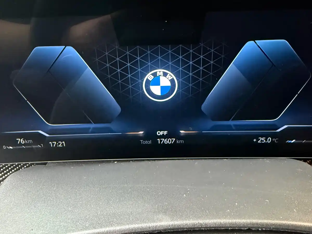BMW BMW X5 2023 xDrive 40Li Premium M Sport Black Night Package 14