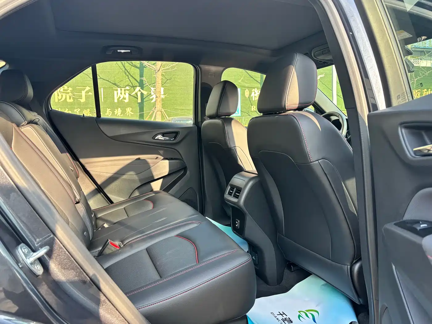 Chevrolet Equinox 2022 Mild Hybrid 550T RS 4WD Intelligent Defense Edition фото 12