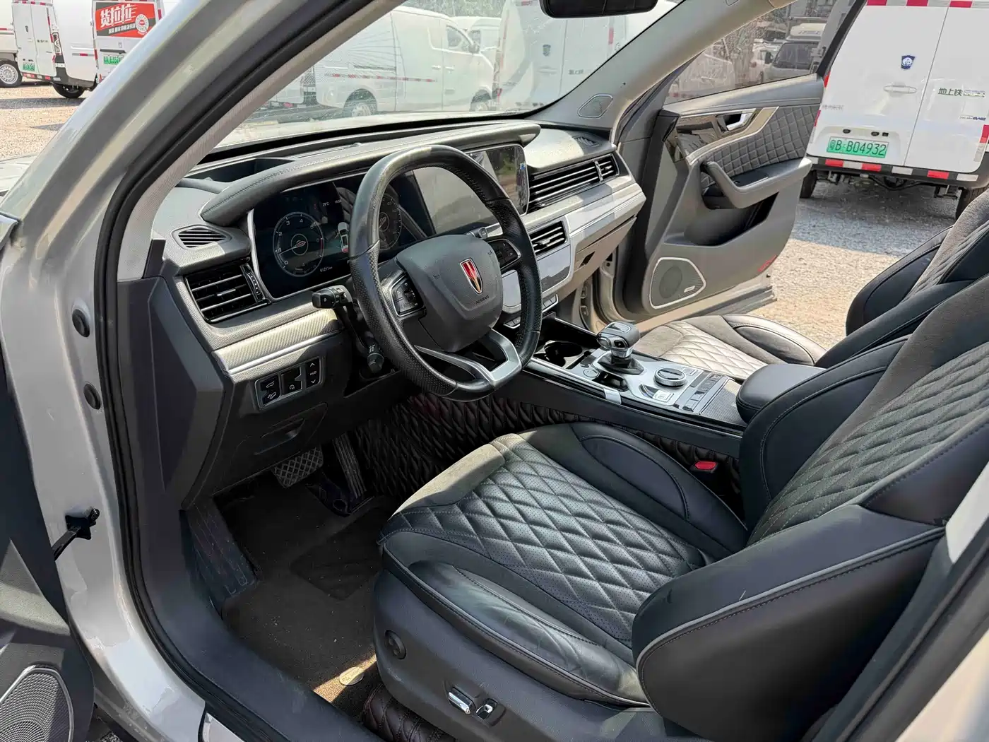 Hongqi HS5 2019 2.0T Smart Connect Enjoy Edition фото 9