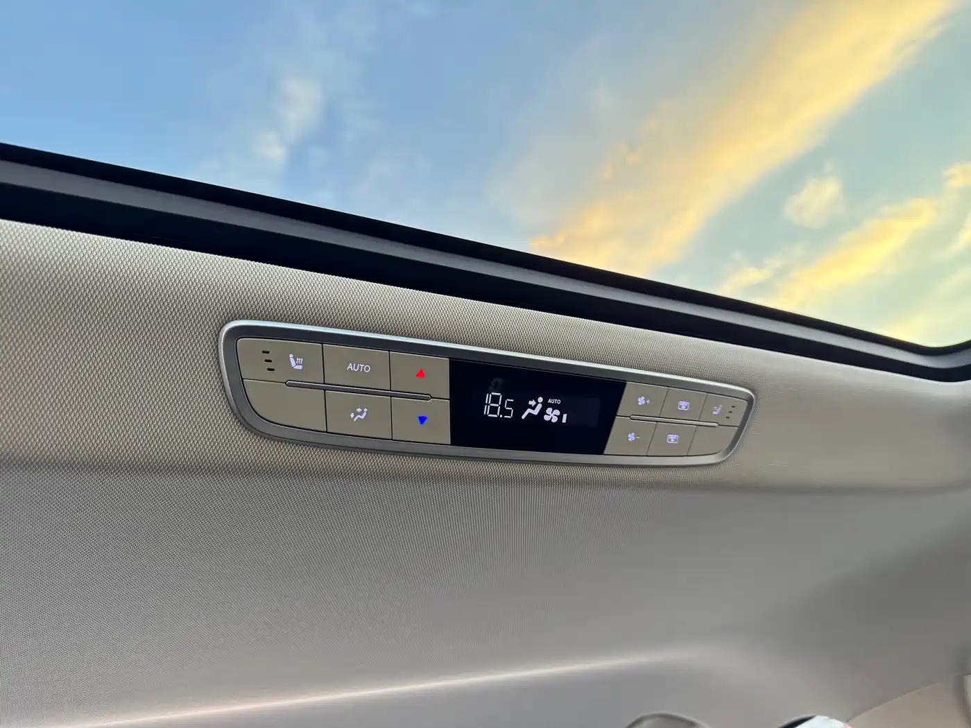 Hongqi HONGQI HQ9 PHEV