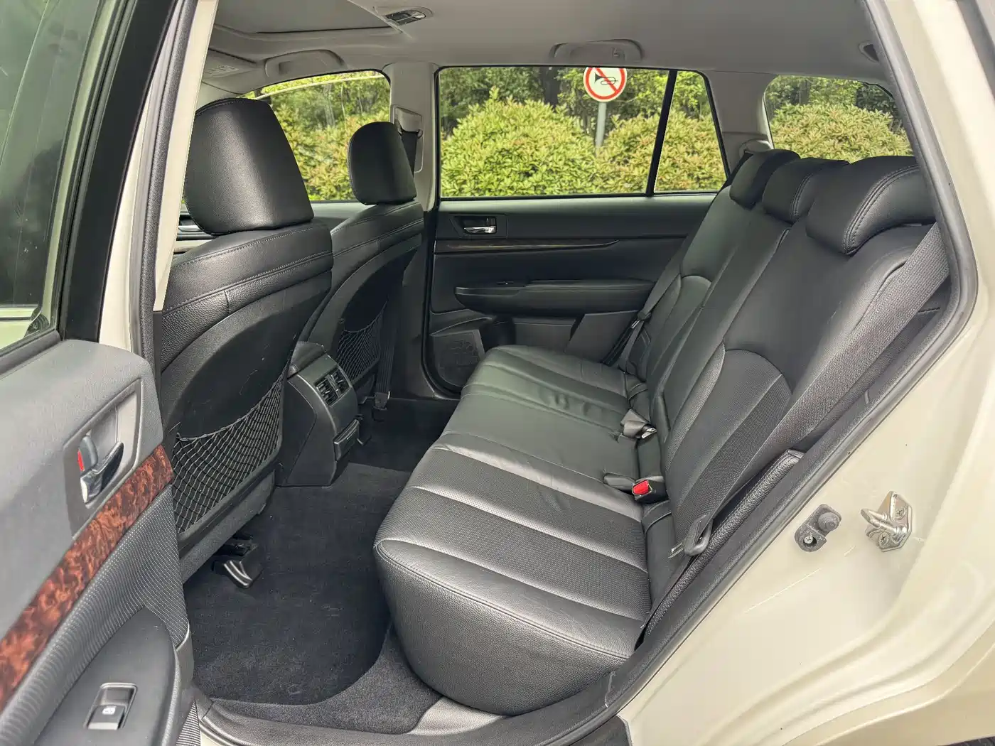 Subaru Outback 2013 2.5i Premium Edition фото 11