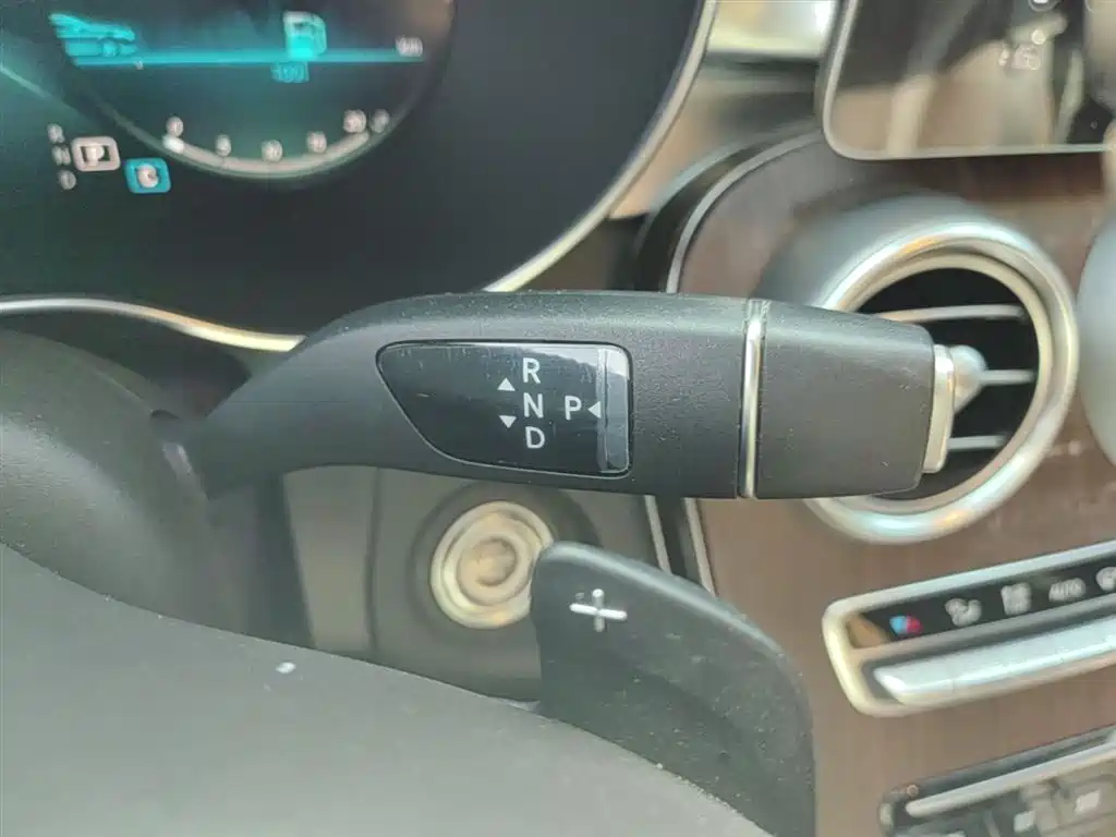 Mercedes-Benz GLC 2021 GLC 300 L 4MATIC Sporty фото 21