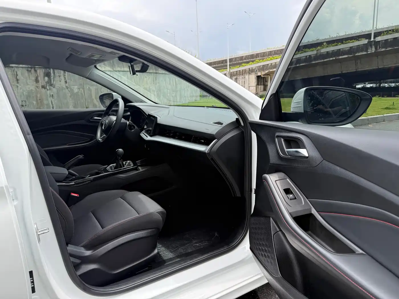 MG MG5 2025 2023 180DVVT Manual Trend Edition