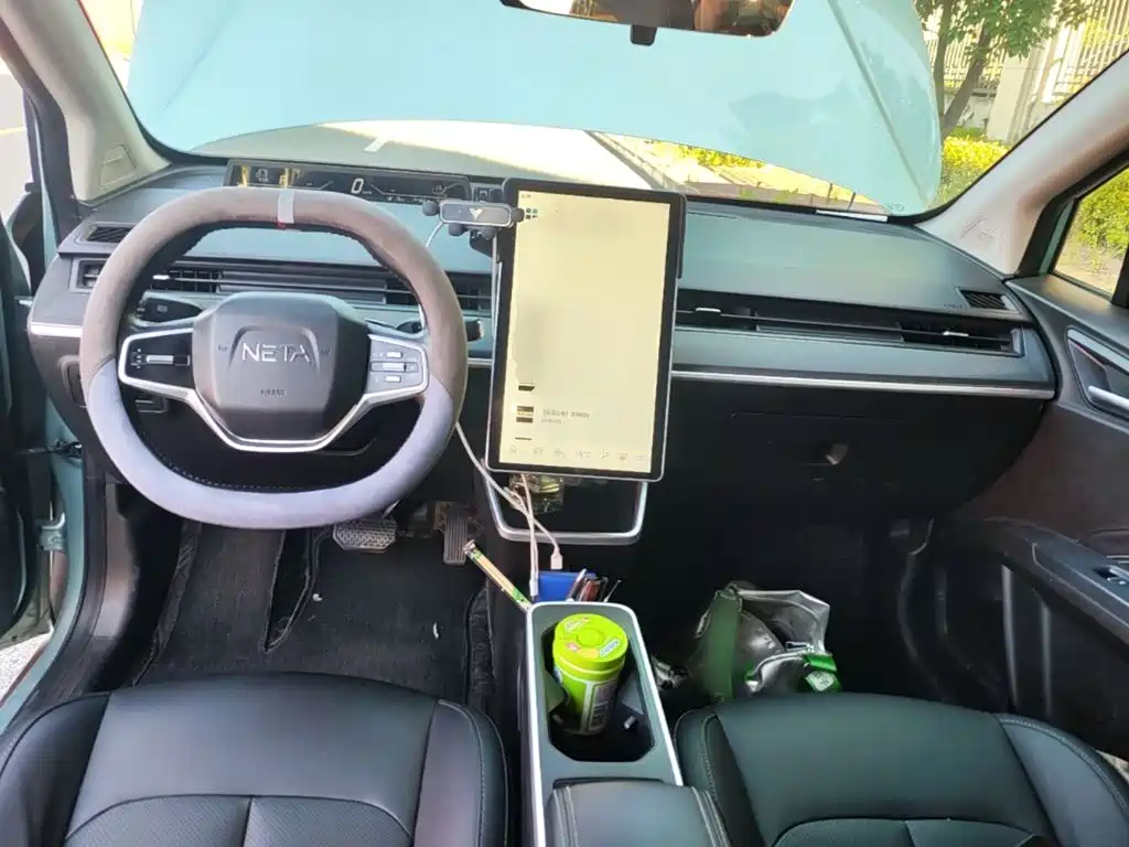 Nezha Auto Nezha V 2023 2022 Trend 400 Lite
