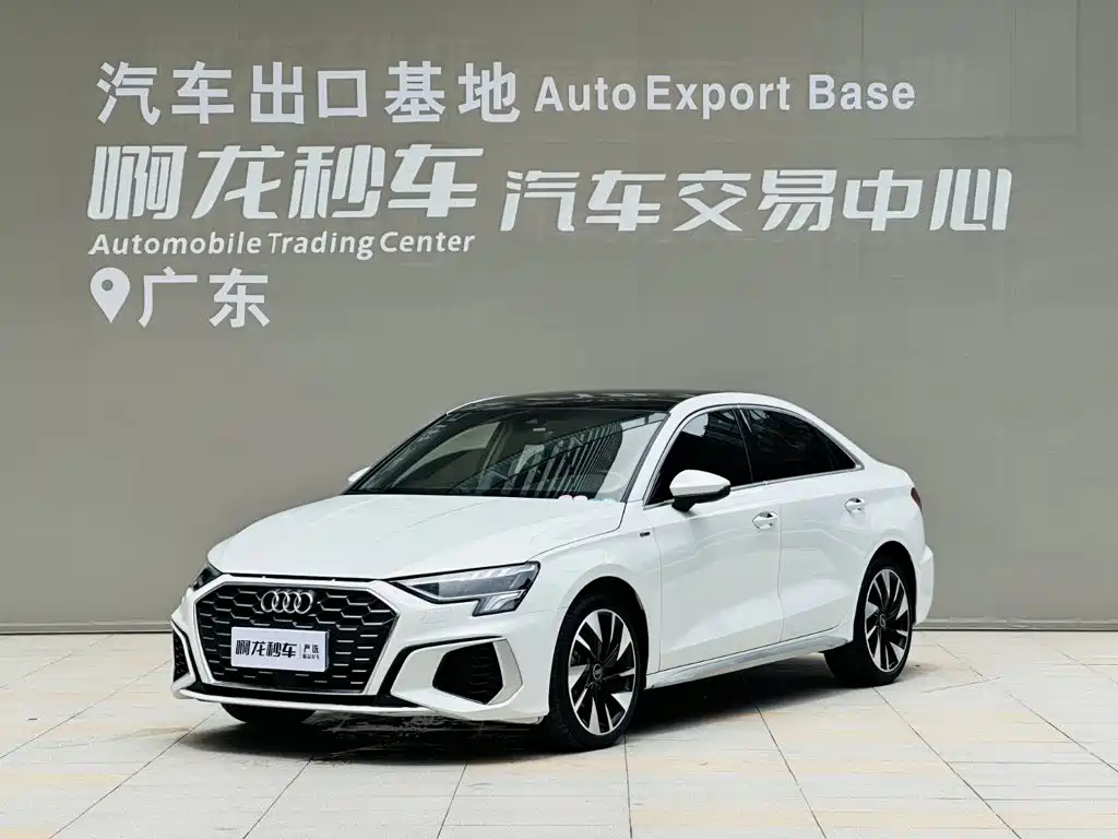 Фото 1 - Audi A3