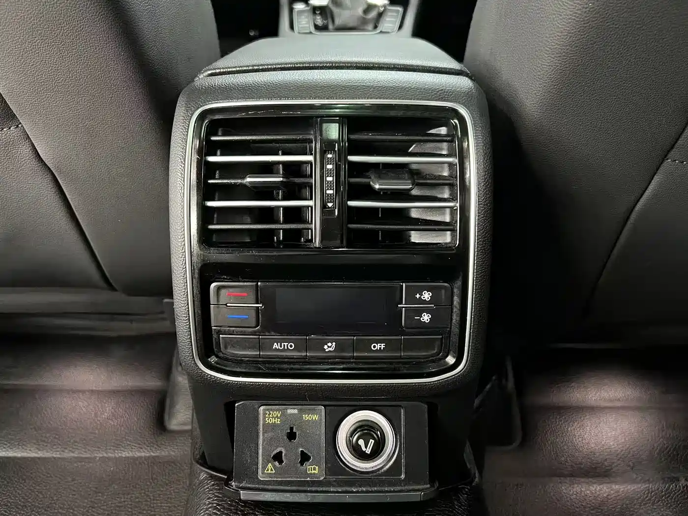 Volkswagen Magotan 2017 380TSI DSG Luxury фото 20
