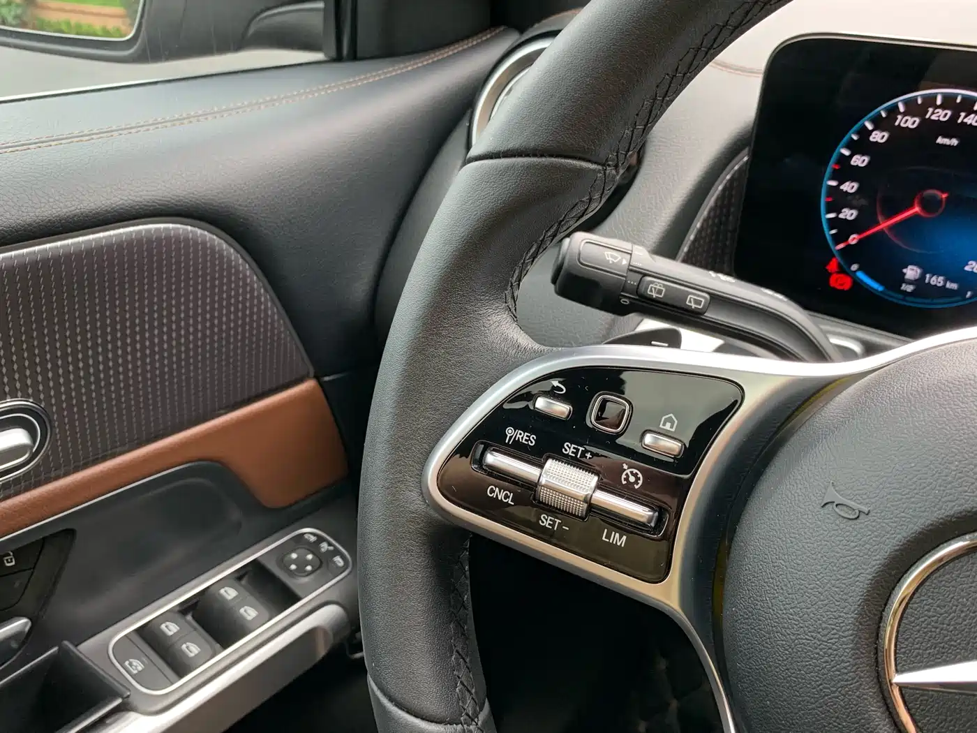 Mercedes-Benz GLB 2022 GLB 220 Dynamic фото 25