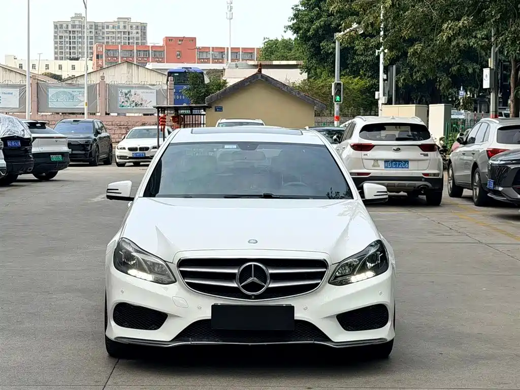 Mercedes-Benz E-Class 2015 E 260 L Sport фото 2