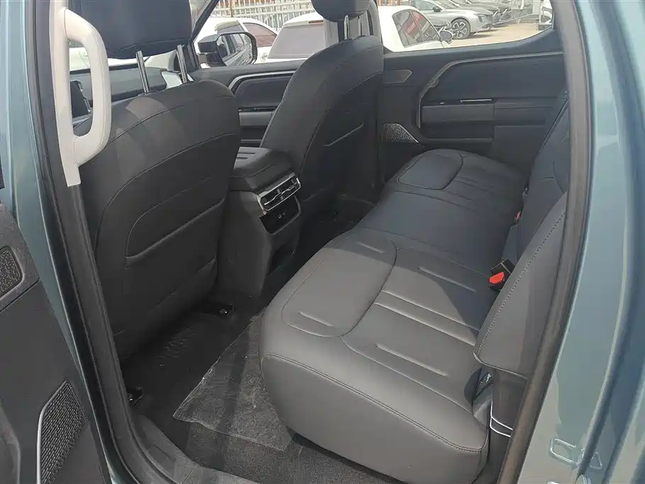 SAIC MAXUS INTERSTELLAR X