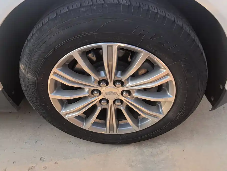 Cadillac XT5 2017 2017 Anniversary Edition 25T Technology