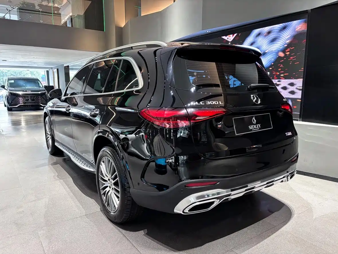 Mercedes-Benz GLC 2024 GLC 300 L 4MATIC Dynamic 5-seater фото 4