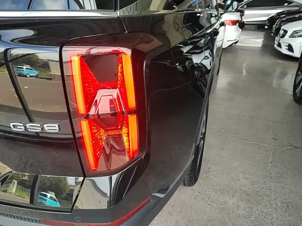 GAC Trumpchi Trumpchi GS8 2024 2024 Navigator Series 2.0TGDI 2WD Luxury Smart Connect Edition