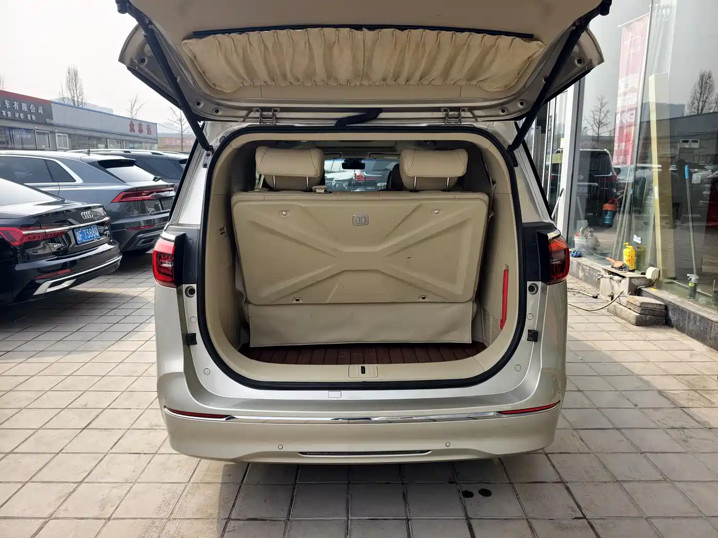 BUICK GL8