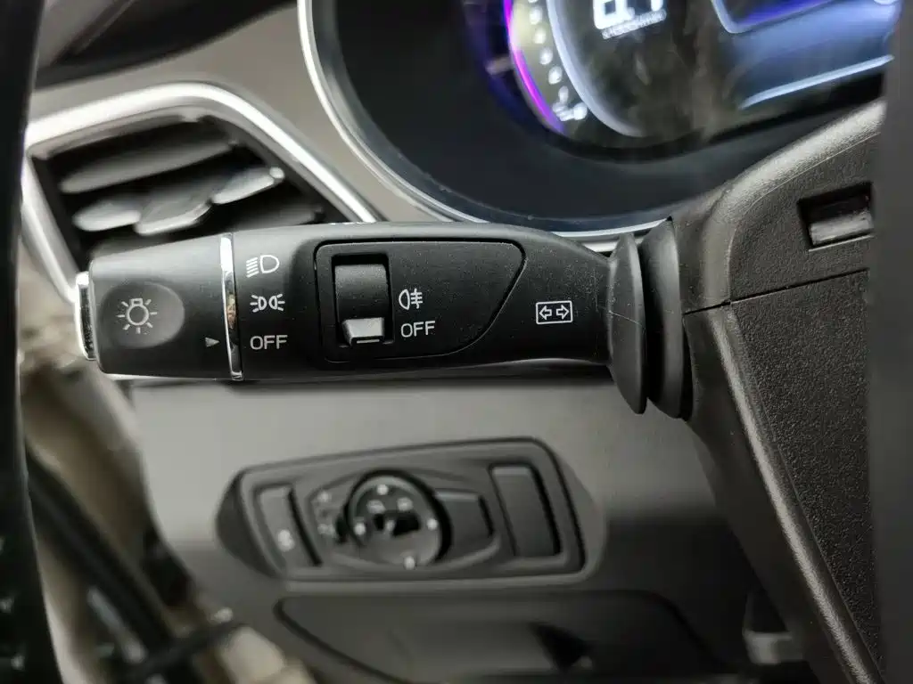 Jetour X90 2019 2019 1.5T Auto Comfort 6-seater China V