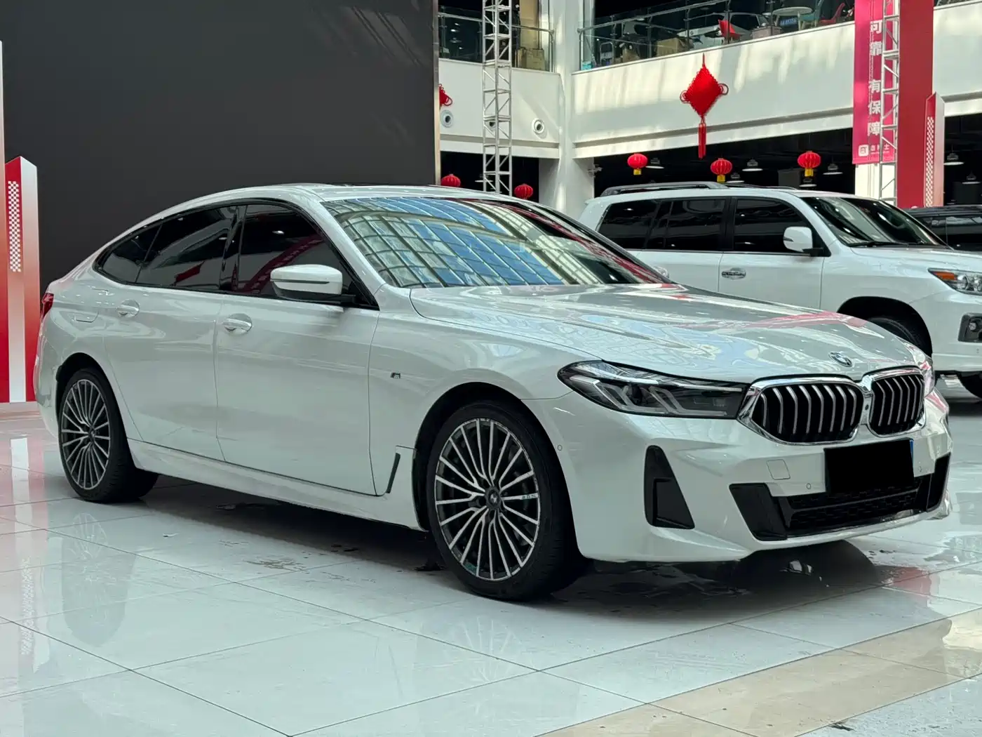 BMW 6 Series GT 2021 630i M Sport Package фото 3