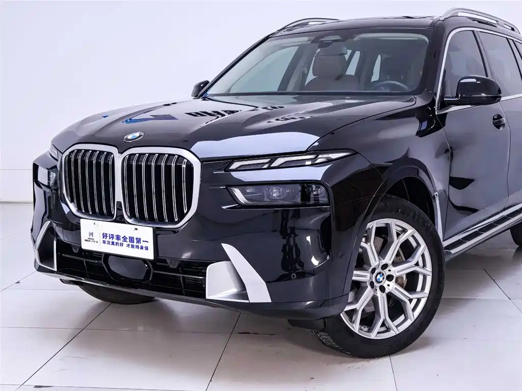 BMW X7 2023 xDrive40i Leading Luxury Package фото 3