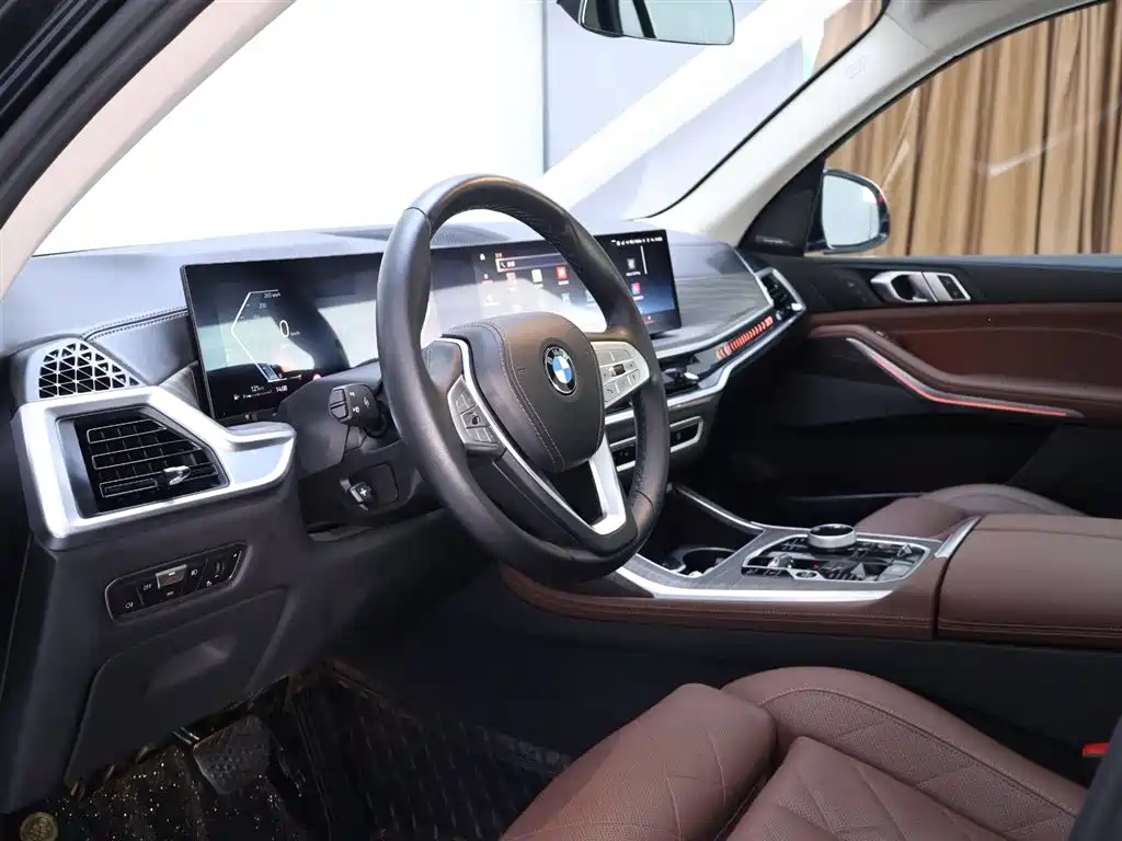 BMW X7 2023 xDrive40i Leading Luxury Package фото 11