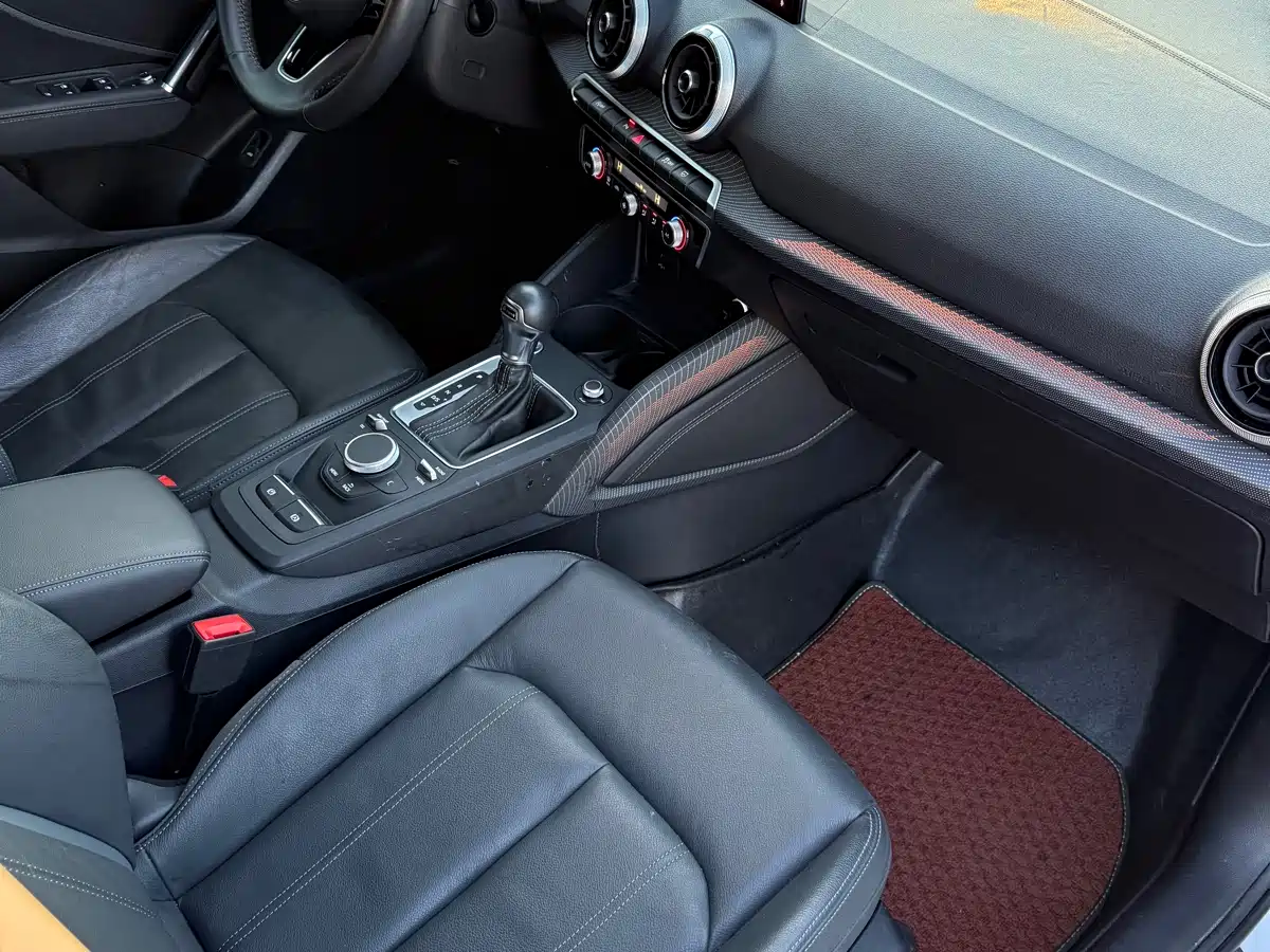 Audi Q2L 2022 35 TFSI Progressive Dynamic фото 10