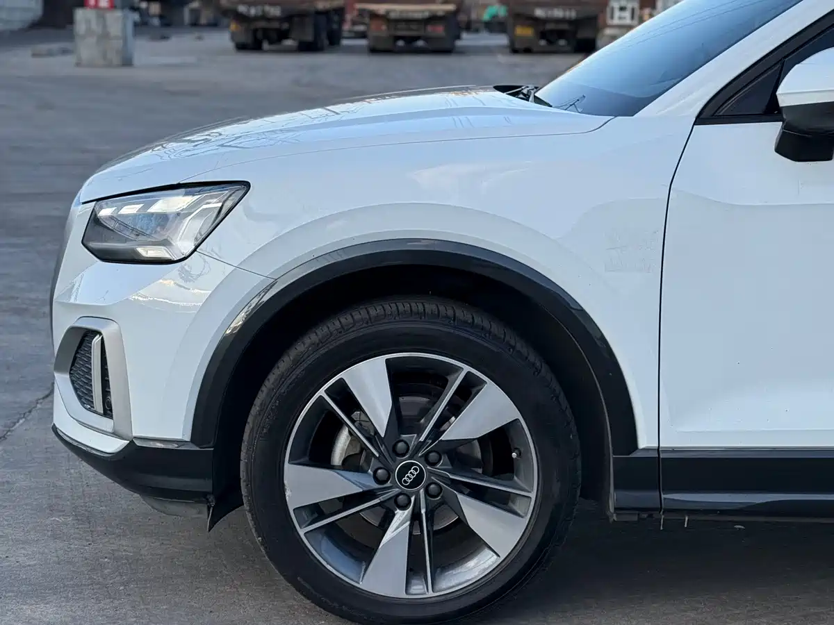 Audi Q2L 2022 35 TFSI Progressive Dynamic фото 27