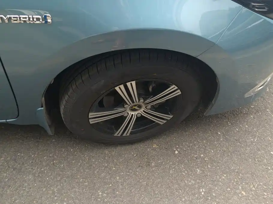 Фото 6 - Toyota Corolla