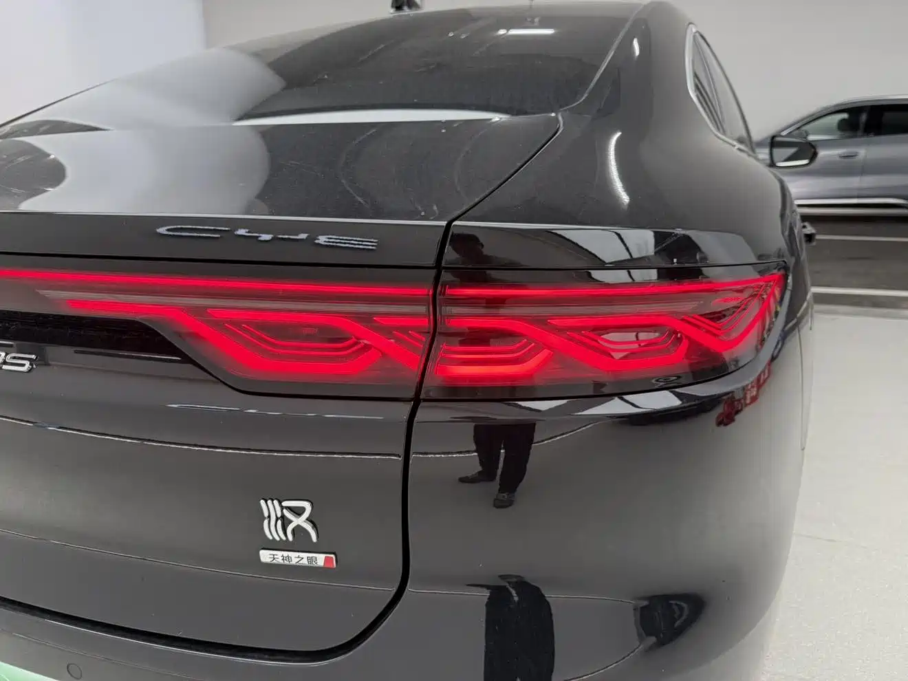 BYD Han 2025 2025 DM-i Smart Driving Edition 125KM LiDAR Flagship