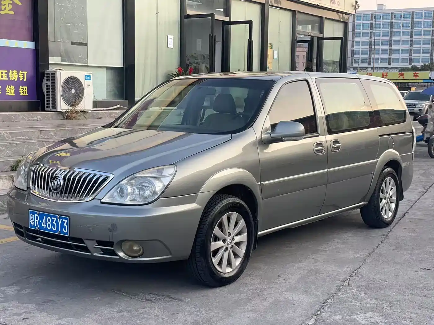 Buick GL8 2012 2.4L BASE Comfort