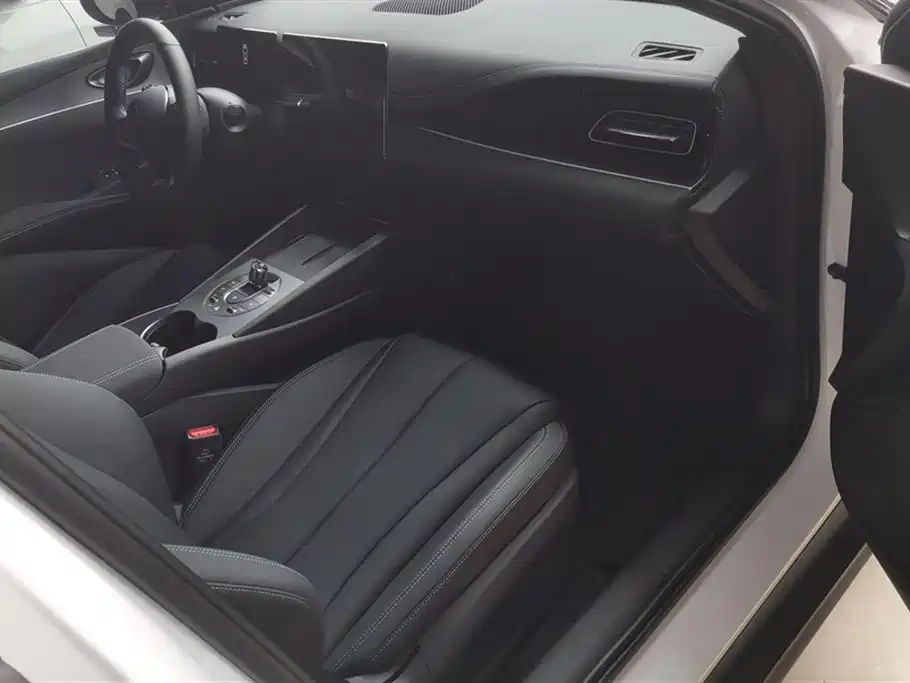 BYD SEAL 06 NEW ENERGY