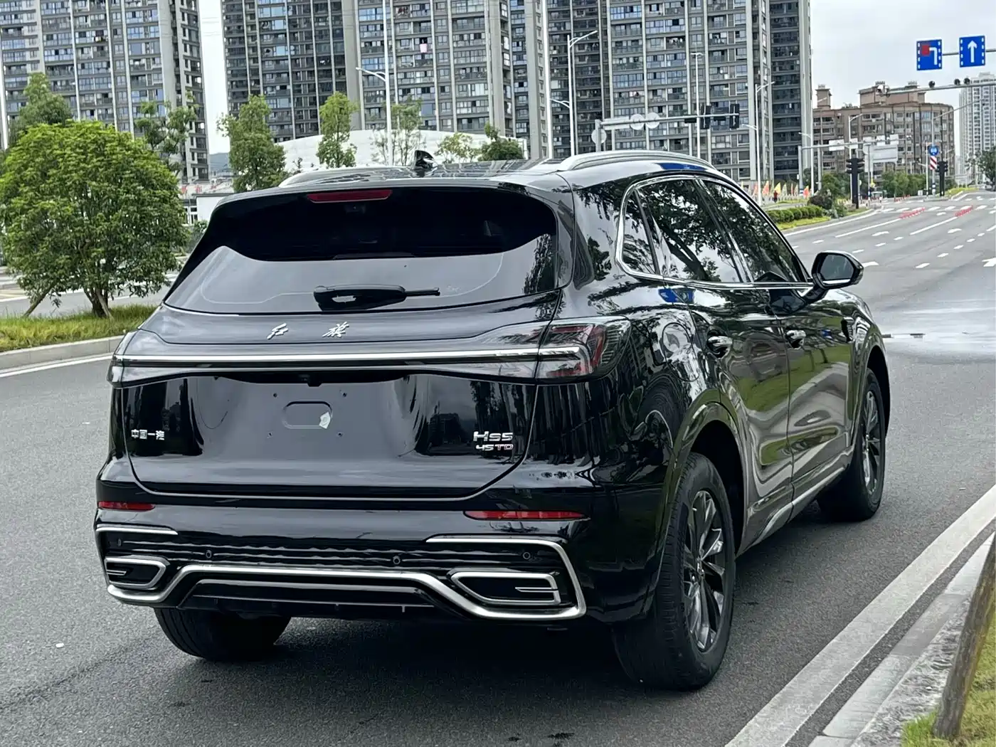Hongqi HS5 2023 2.0T Flag Enjoy Pro Edition фото 7